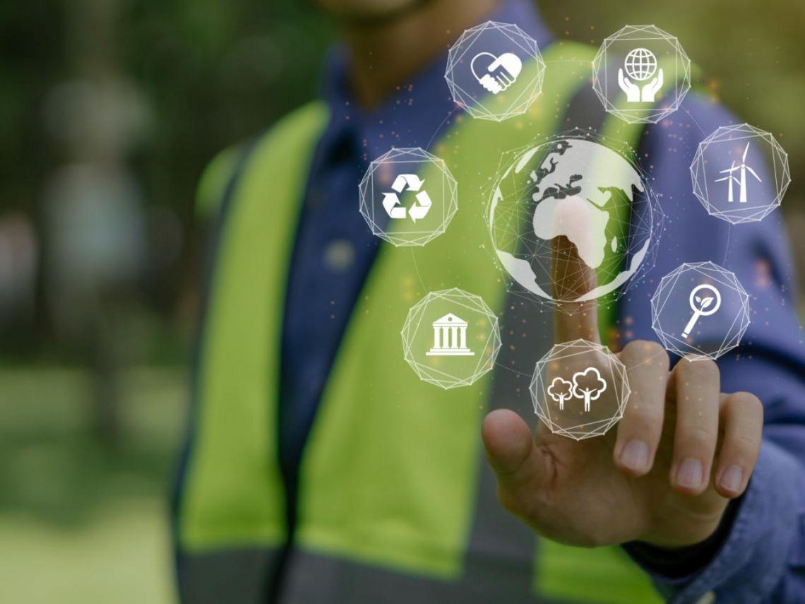 綠領人才報告》AI 永續人才最搶手！半導體、資通缺口大，年薪上看 200 萬【圖表】